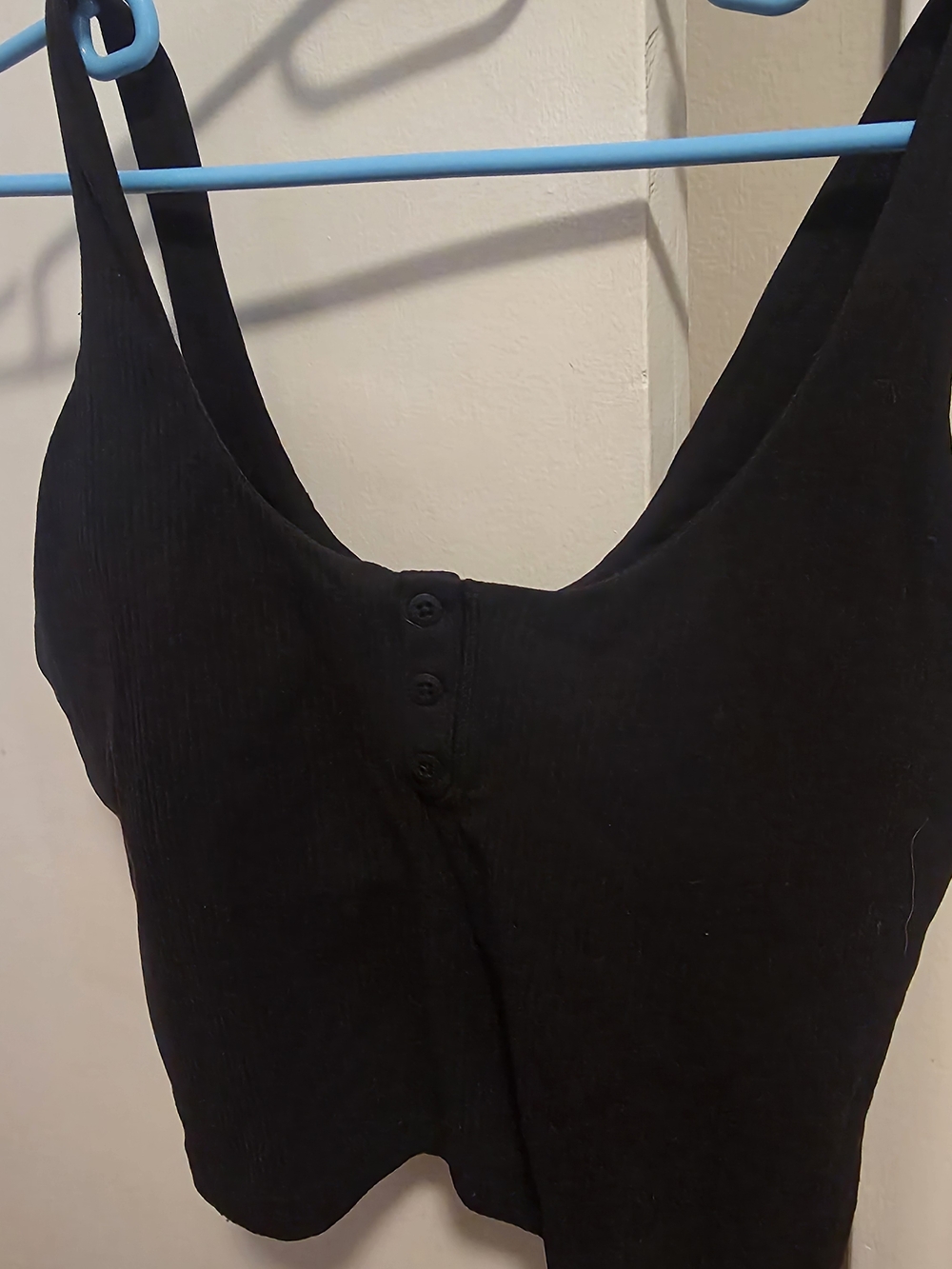 Lululemon athletica Black Ribbed Top (Cropped) SZ 10
